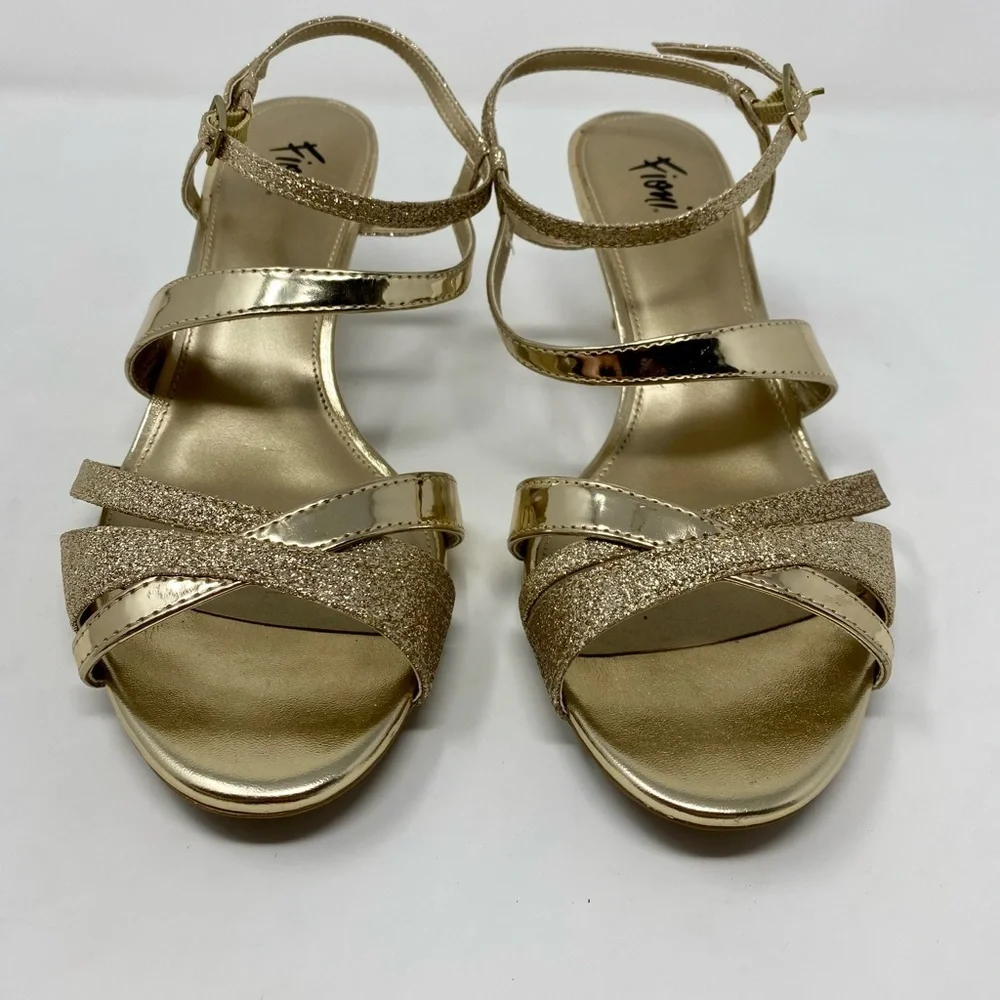Women’s FIONI Gold Glitter Heels Size 9W